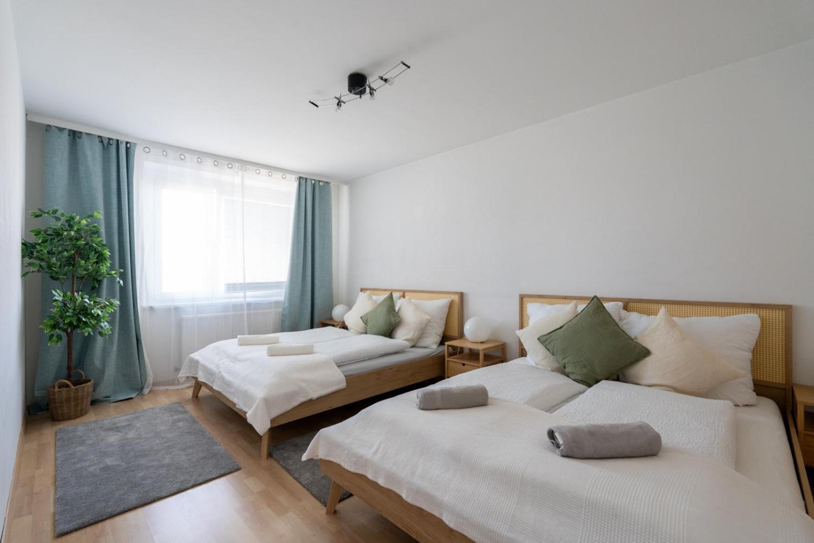 Two Bedrooms - 85 Squaremeters - 4 Min To U6 Dresdner Str Wien Exteriör bild
