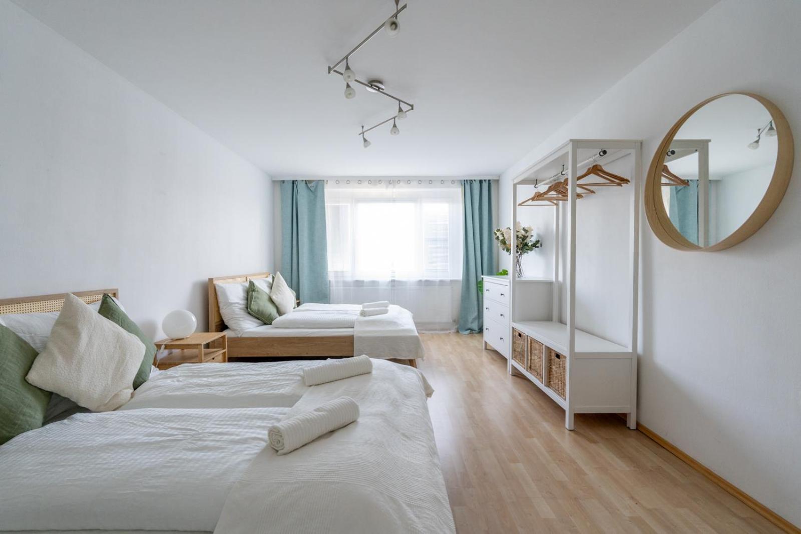 Two Bedrooms - 85 Squaremeters - 4 Min To U6 Dresdner Str Wien Exteriör bild