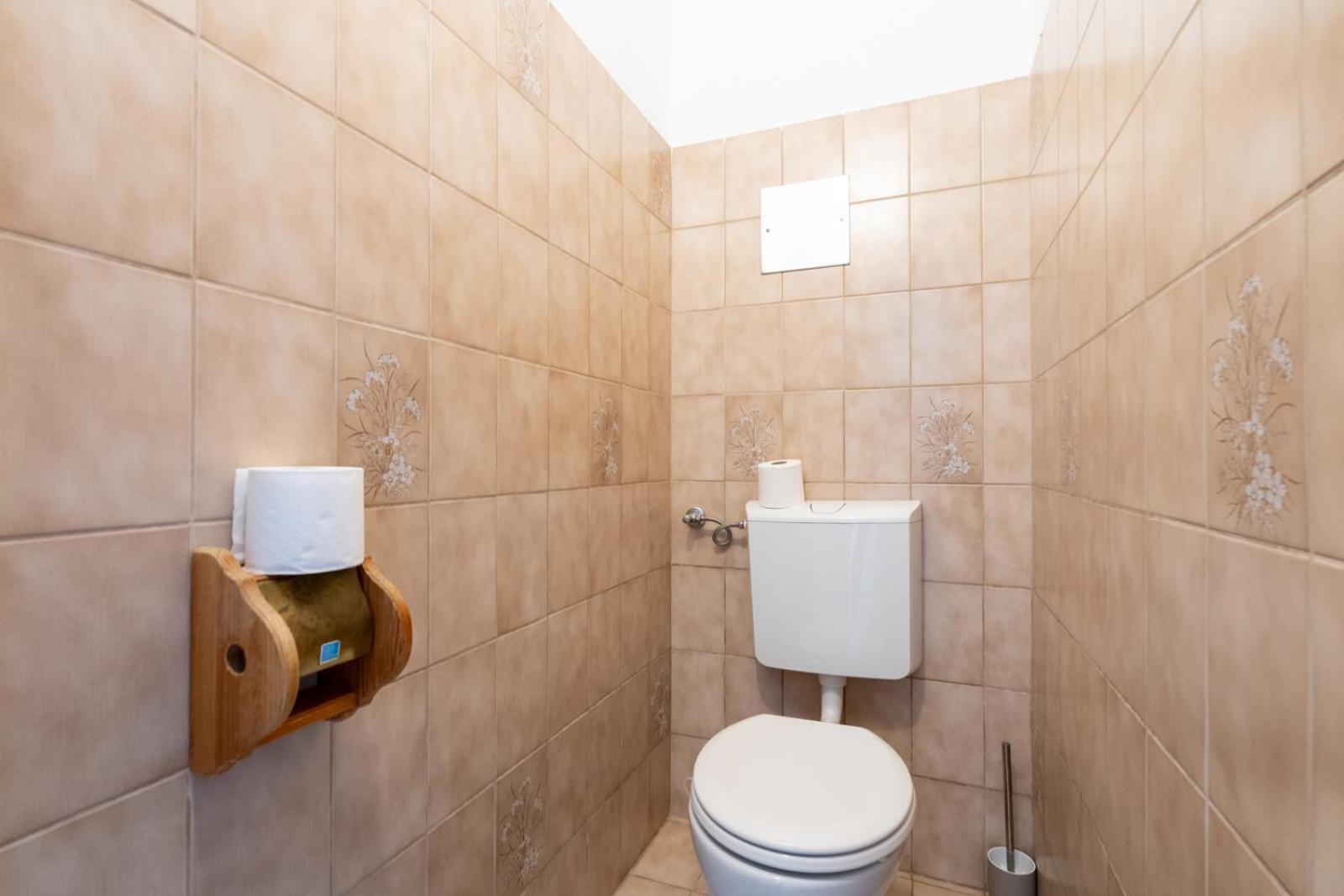Two Bedrooms - 85 Squaremeters - 4 Min To U6 Dresdner Str Wien Exteriör bild