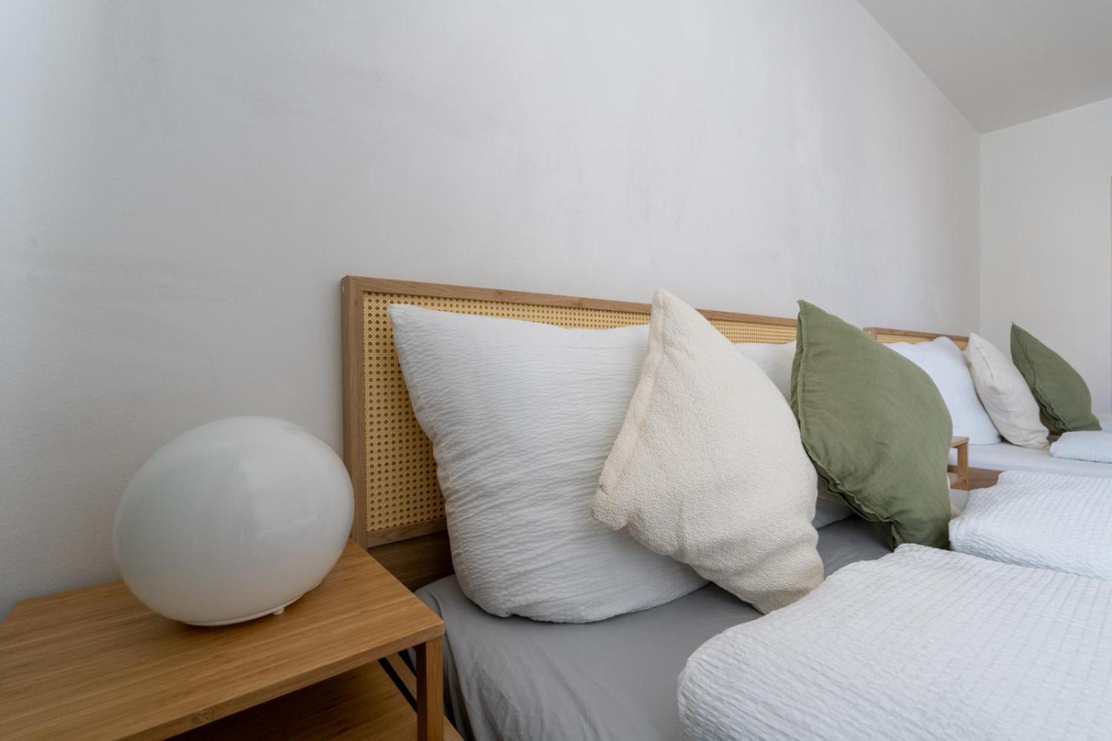 Two Bedrooms - 85 Squaremeters - 4 Min To U6 Dresdner Str Wien Exteriör bild