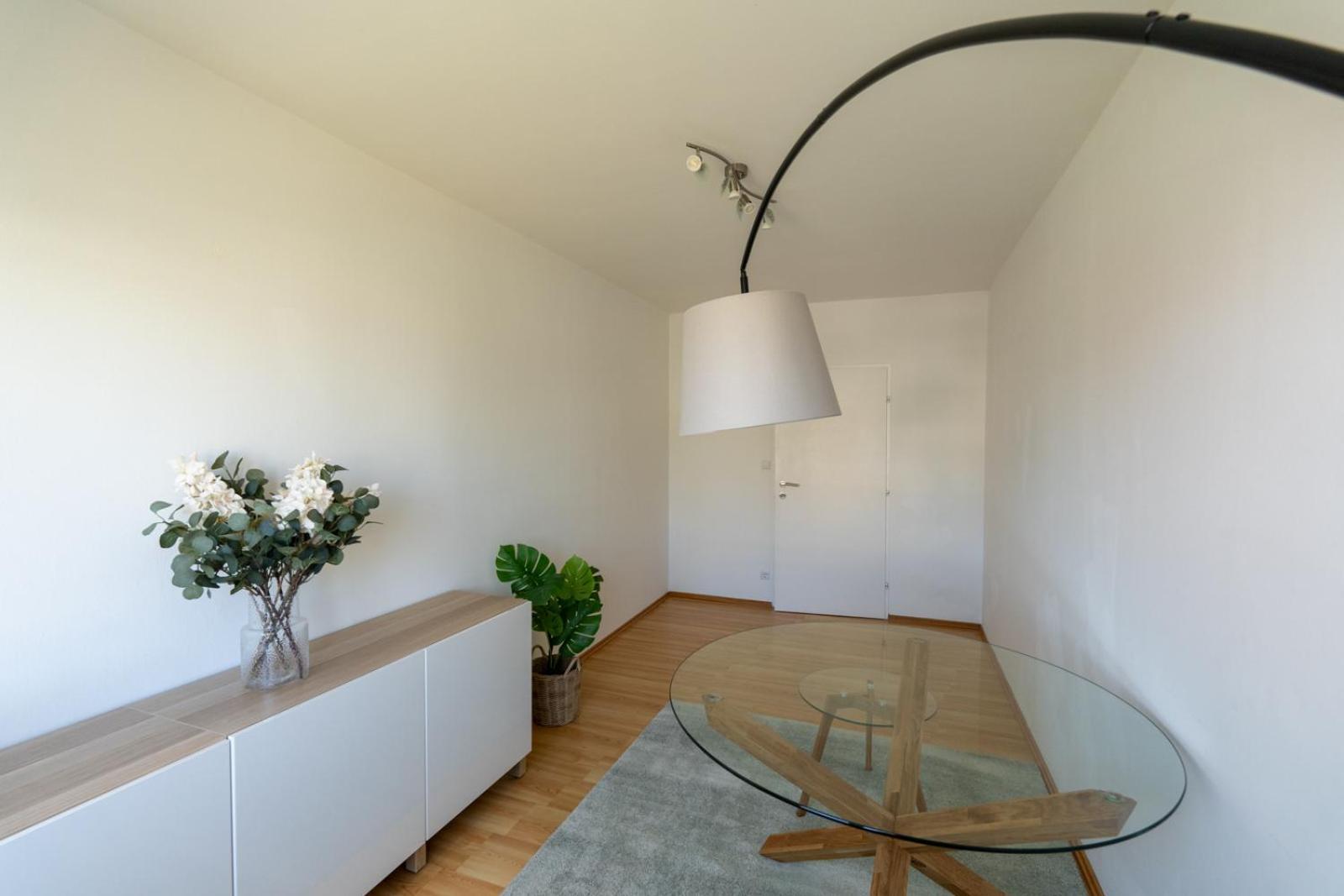 Two Bedrooms - 85 Squaremeters - 4 Min To U6 Dresdner Str Wien Exteriör bild